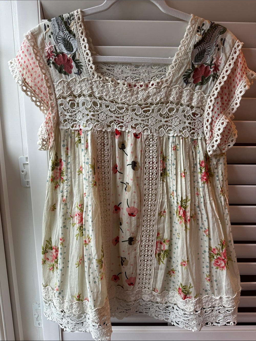 Derhy Exquisite Cream Floral Lace Boho Tunic Top